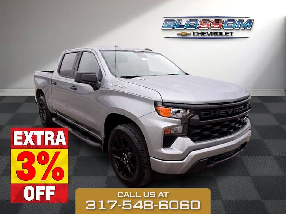 2026 Chevrolet Silverado 1500 Custom's photo