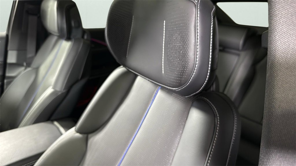 2024 Cadillac Lyriq Luxury photo 36