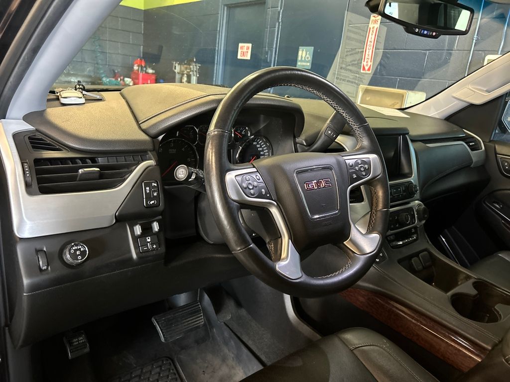 2015 Gmc Yukon SLT photo 6
