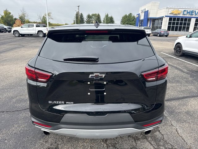 2023 Chevrolet Blazer 2LT photo 4