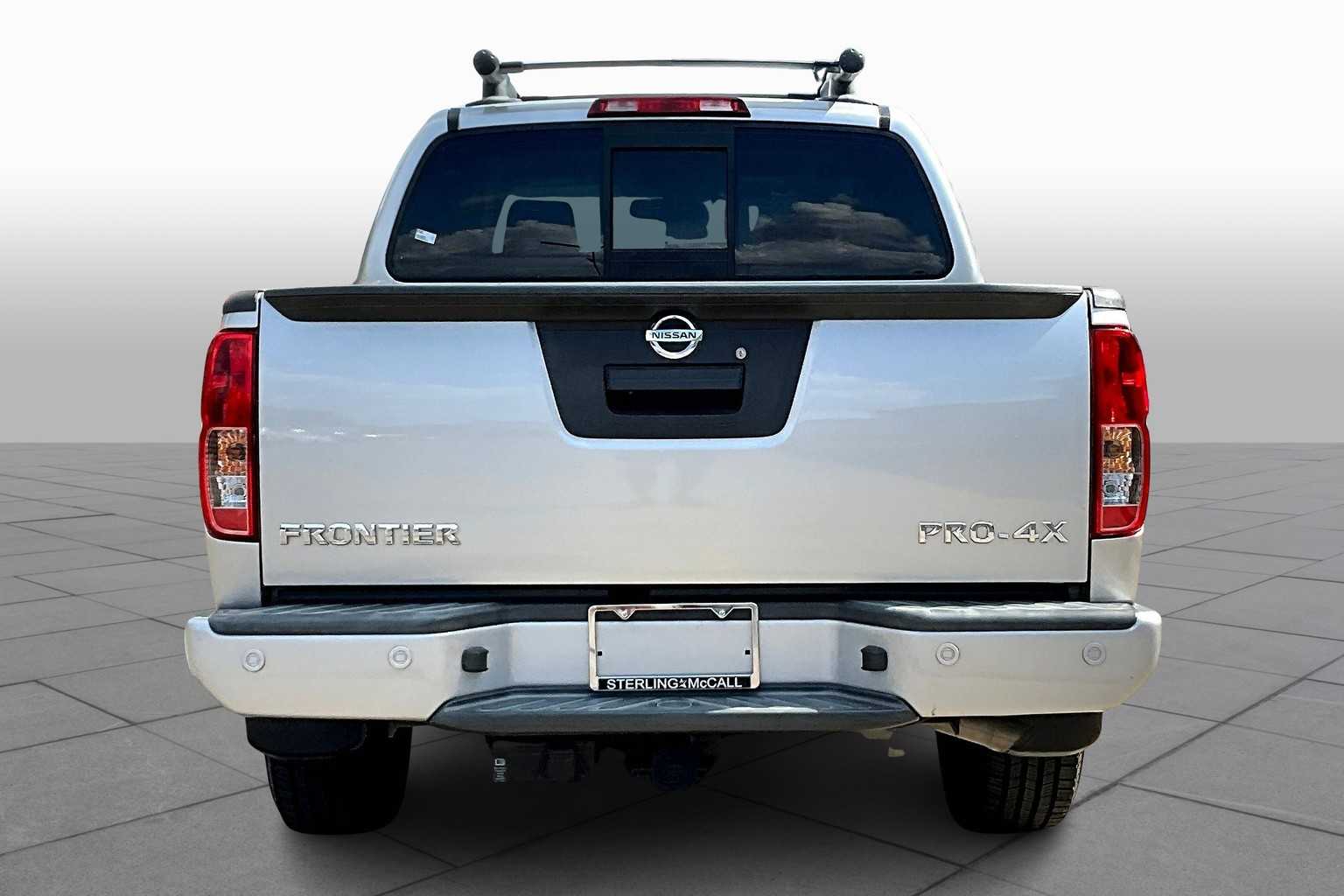 2021 Nissan Frontier PRO-4X photo 4