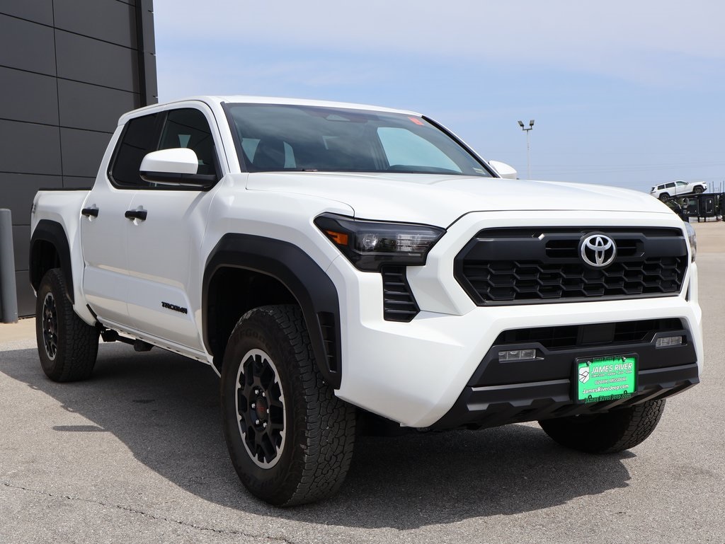 2025 Toyota Tacoma TRD Off-Road photo 6