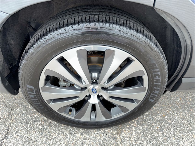 2019 Subaru Ascent Limited photo 10