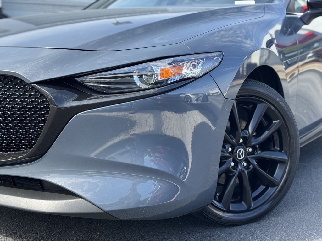2023 Mazda Mazda3 Hatchback 2.5 s Carbon photo 4