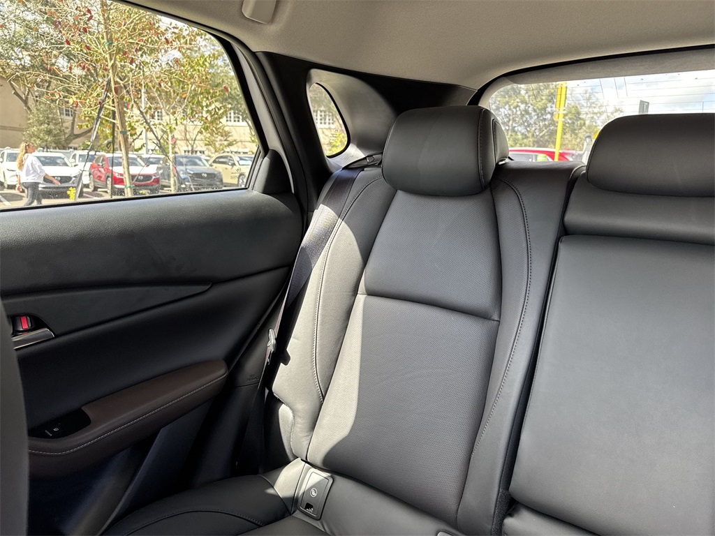 2024 Mazda CX-30 2.5 Turbo Premium photo 17