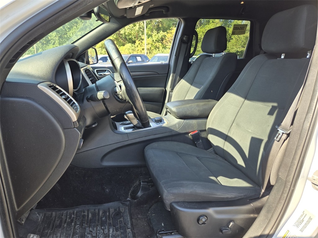 2017 Jeep Grand Cherokee Laredo photo 10