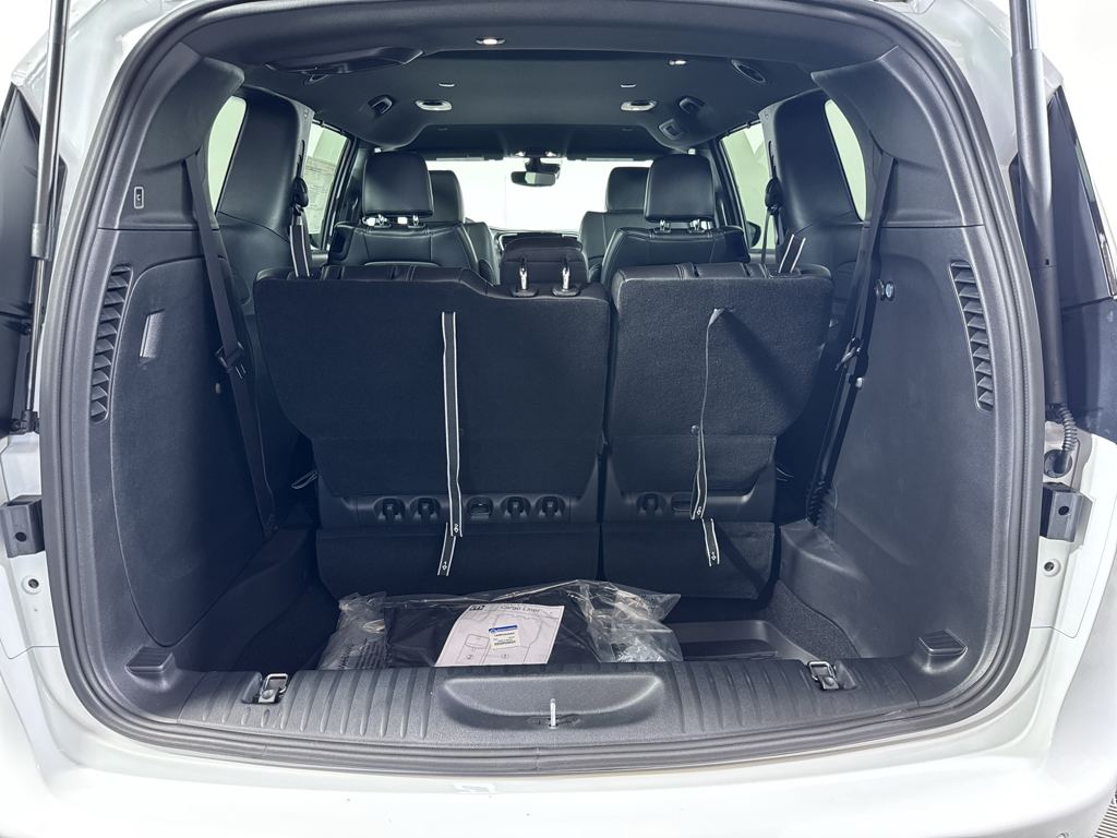 2025 Chrysler Pacifica photo 14
