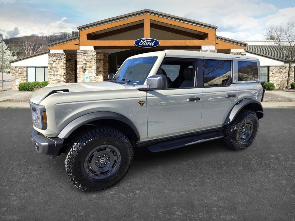 2025 Ford Bronco 4-Door Badlands's photo