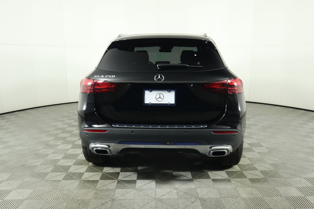 2025 Mercedes Benz GLA 250 photo 6