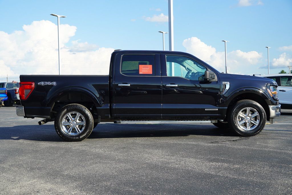 2024 Ford F-150 XLT photo 3