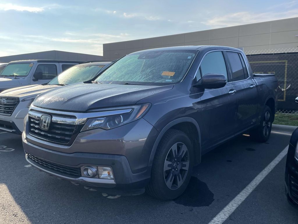 2019 Honda Ridgeline RTL-E photo 2