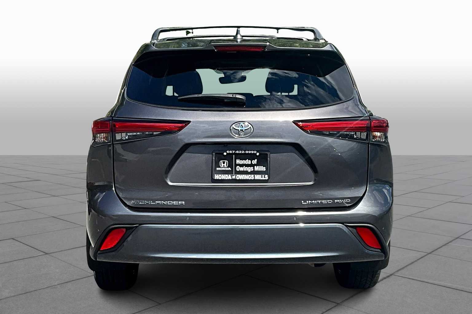 2021 Toyota Highlander Limited photo 4