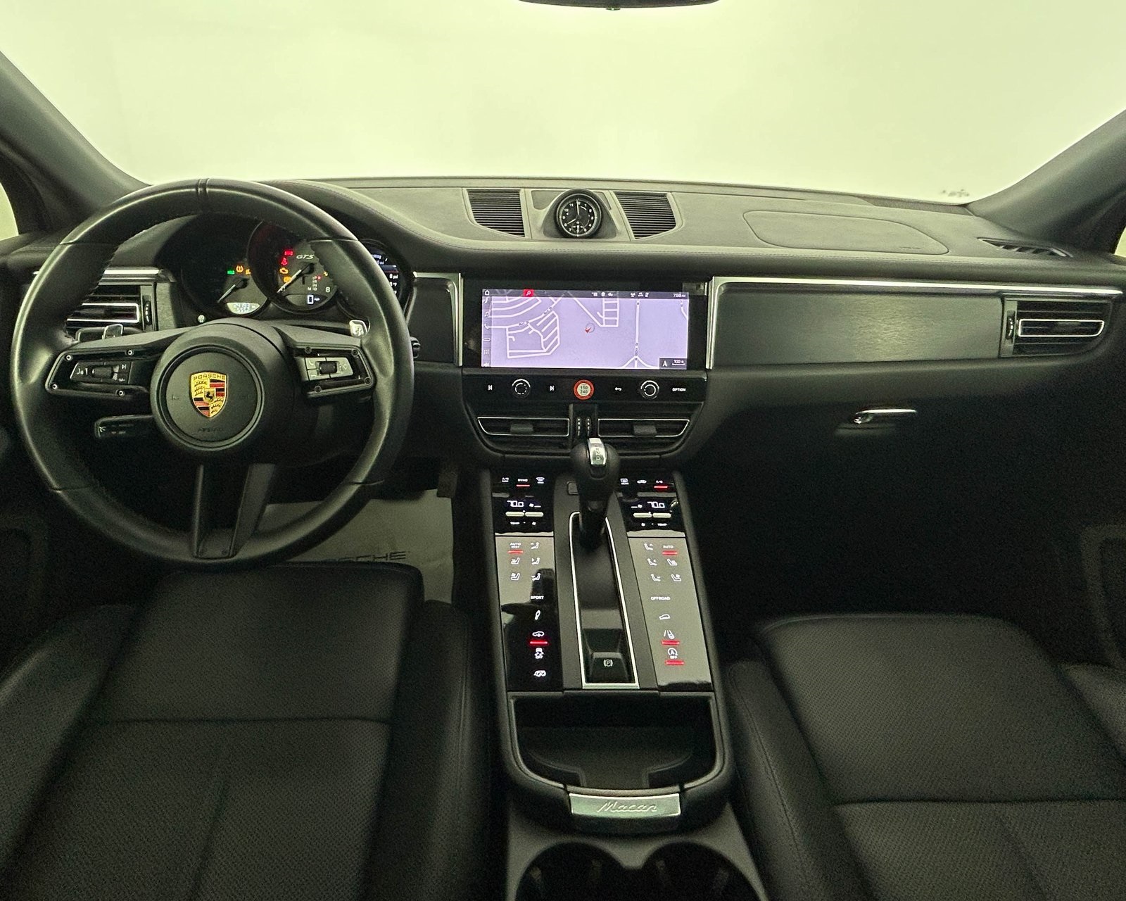 2022 Porsche Macan GTS photo 13
