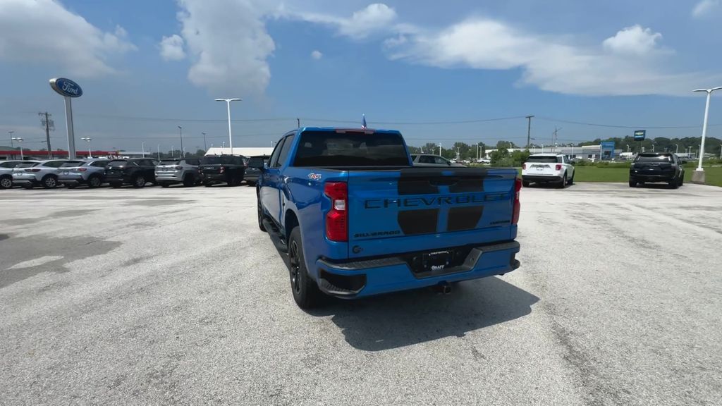 2022 Chevrolet Silverado 1500 Custom photo 6