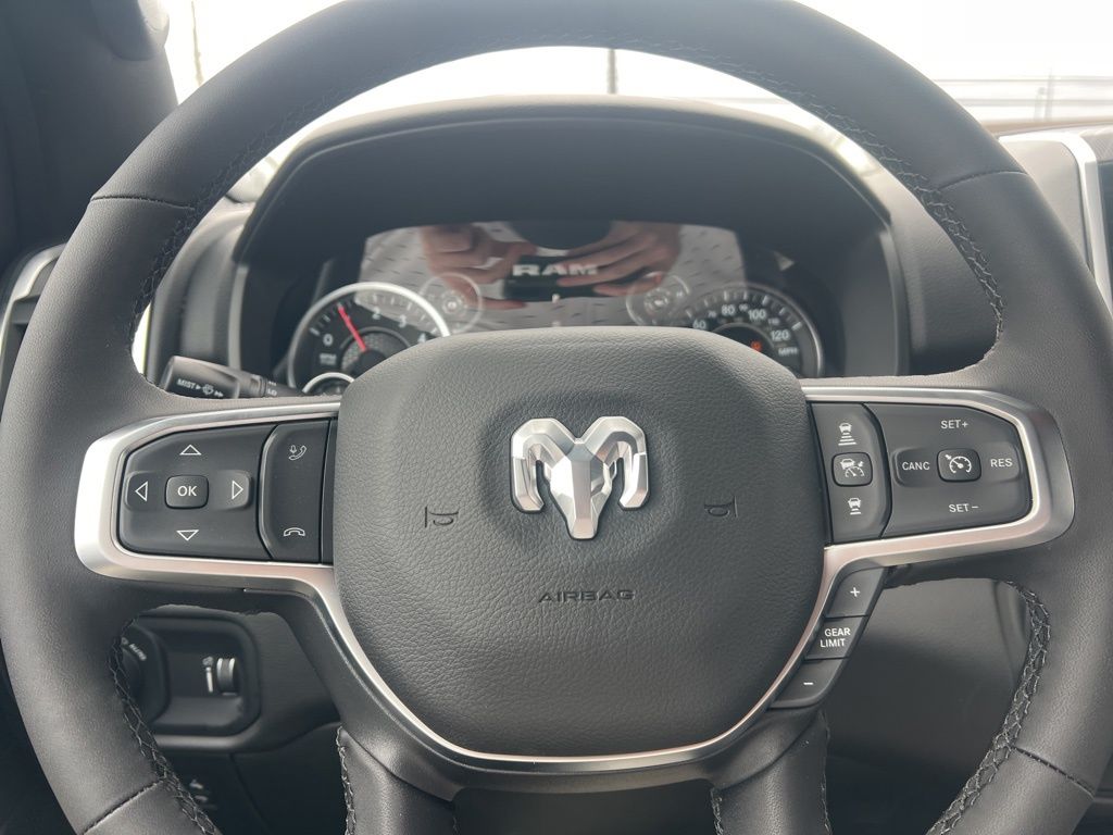 2025 Ram 1500 Big Horn Lone Star photo 18