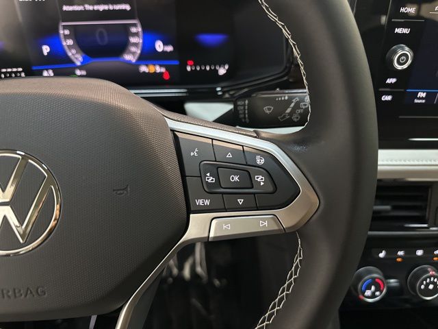 2025 Volkswagen Taos S photo 17