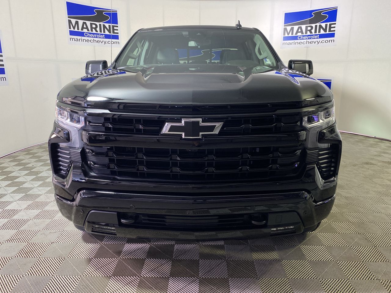 2025 Chevrolet Silverado 1500 RST photo 6