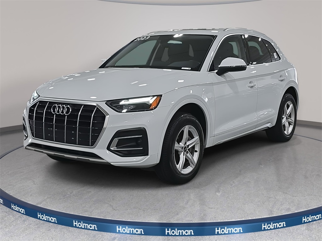 2023 Audi Q5 Premium's photo