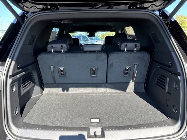2026 Chevrolet Traverse photo 4