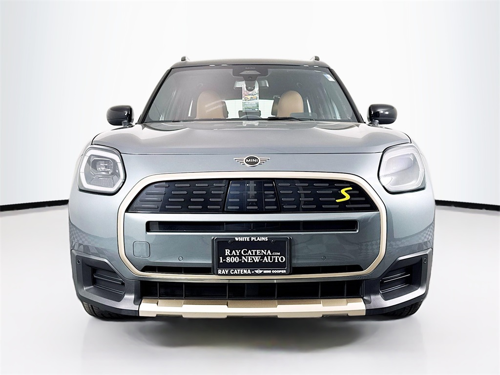 2025 Mini Countryman SE ALL4 photo 2