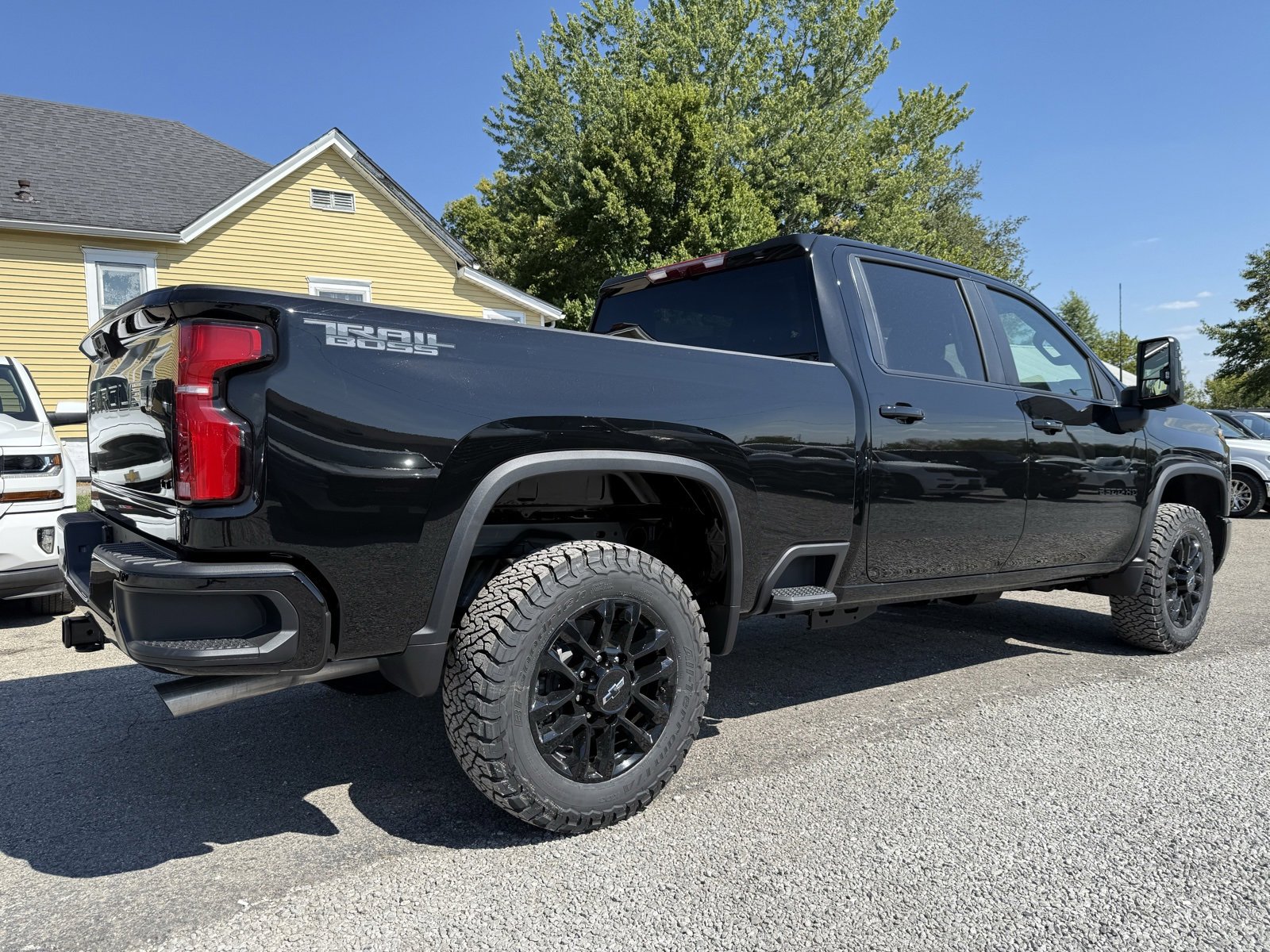 2026 Chevrolet Silverado 2500HD LT photo 8