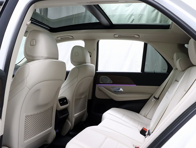 2025 Mercedes Benz GLE 450e 4MATIC photo 14