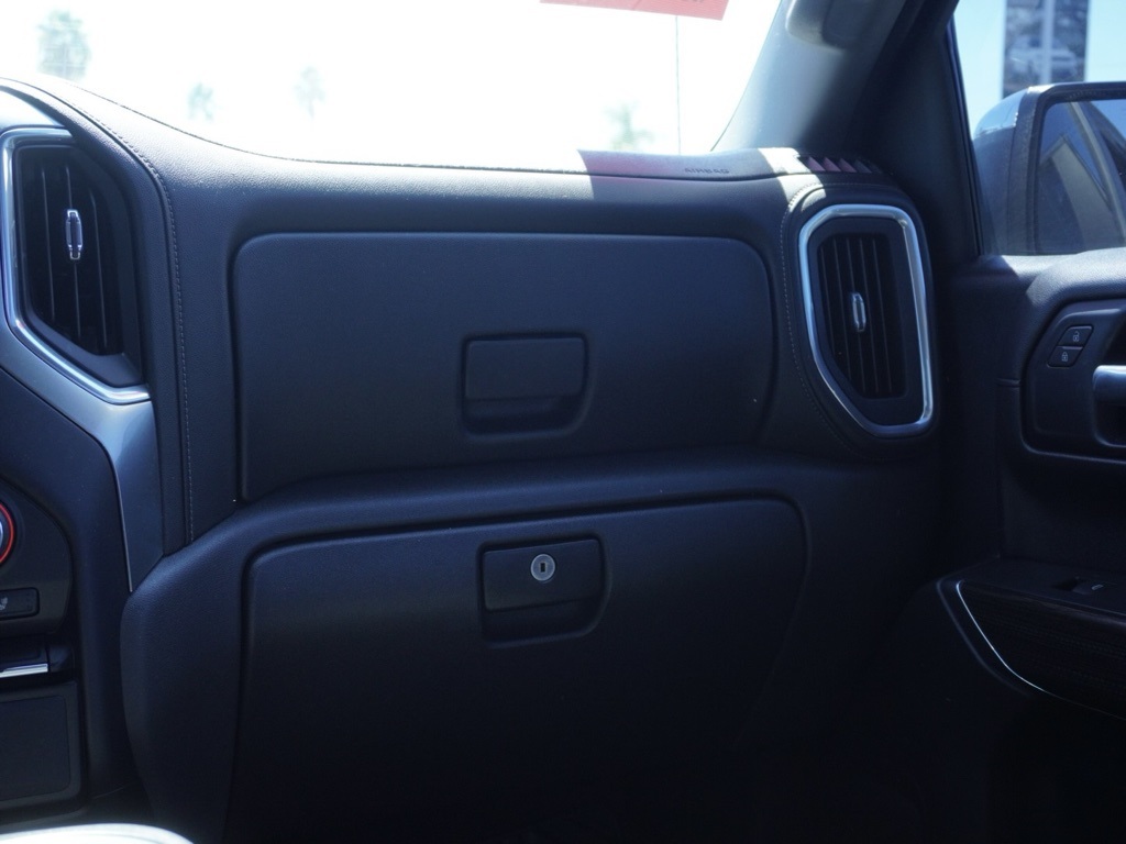 2019 Chevrolet Silverado 1500 LT photo 30