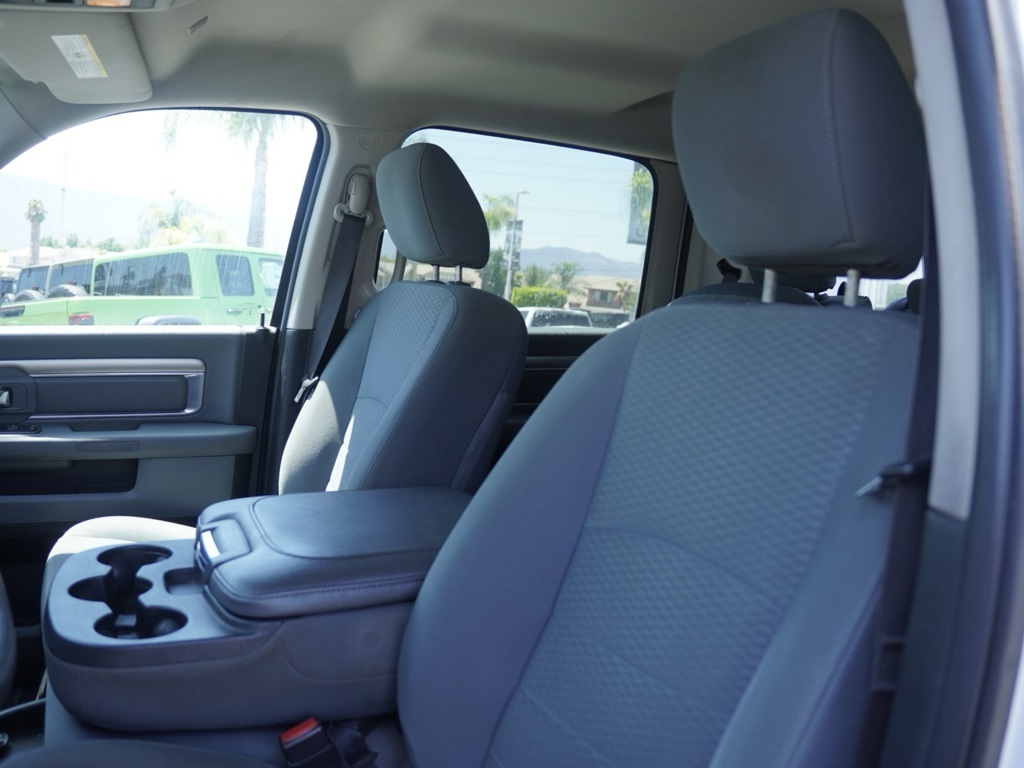 2018 Ram 2500 SLT photo 18