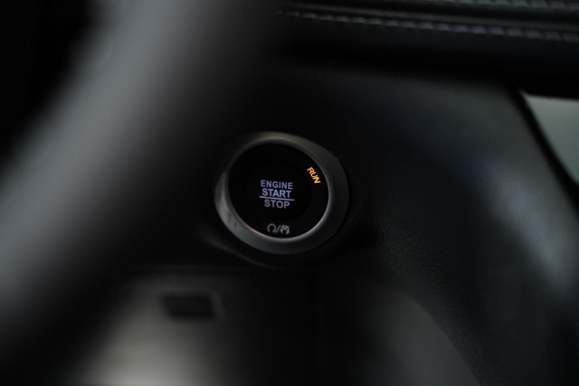 2026 Chrysler Pacifica photo 12