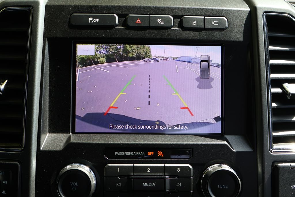 2021 Ford F-250 photo 15