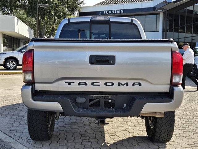 2019 Toyota Tacoma SR Double Cab photo 4