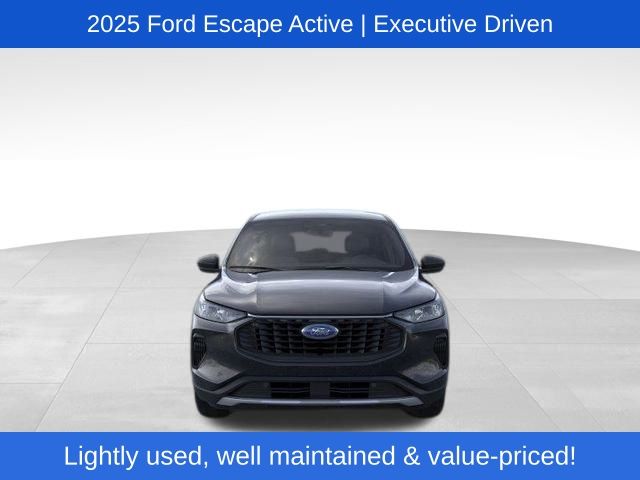 2025 Ford Escape Active photo 3