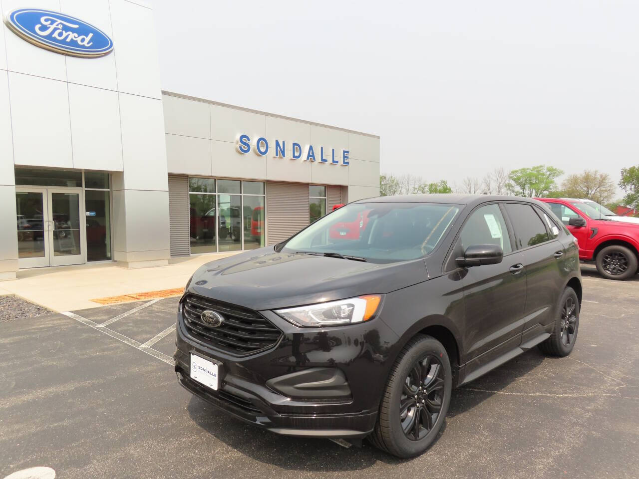 2024 Ford Edge SE's photo