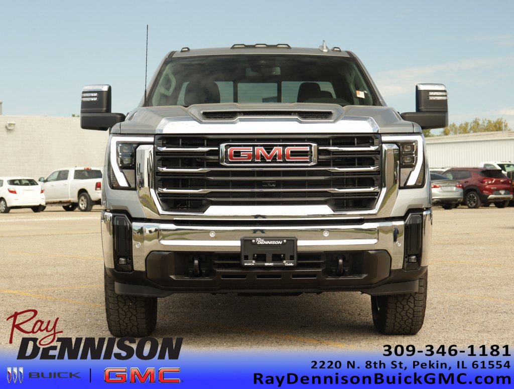2026 Gmc Sierra HD SLT photo 2