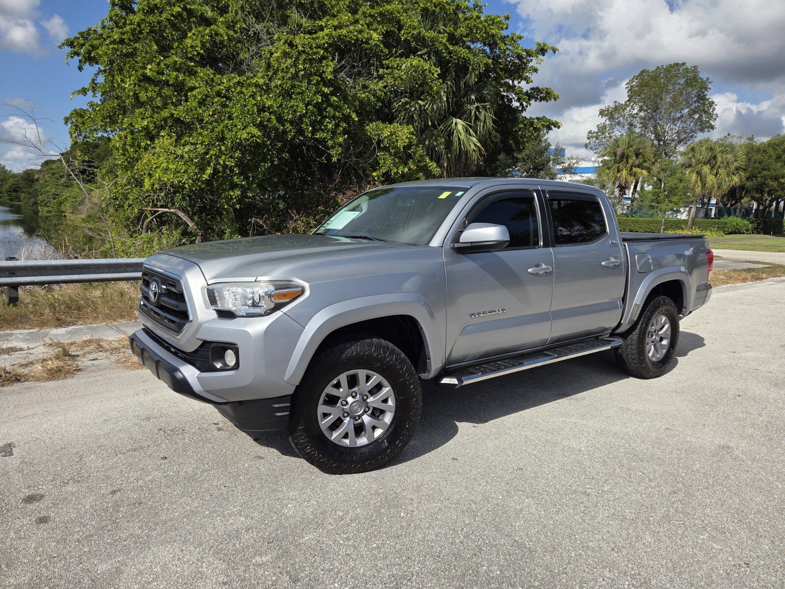 2017 Toyota Tacoma SR5