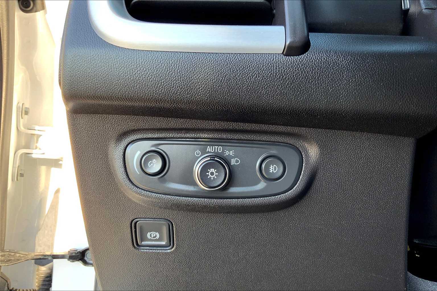 2024 Gmc Terrain SLT photo 29