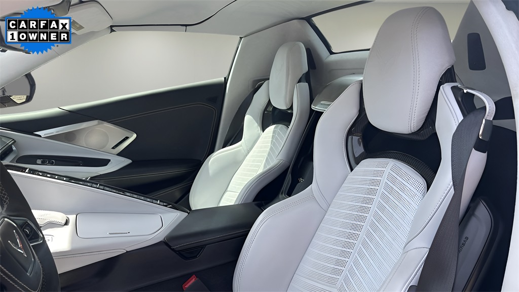 2023 Chevrolet Corvette Stingray 3LT photo 9