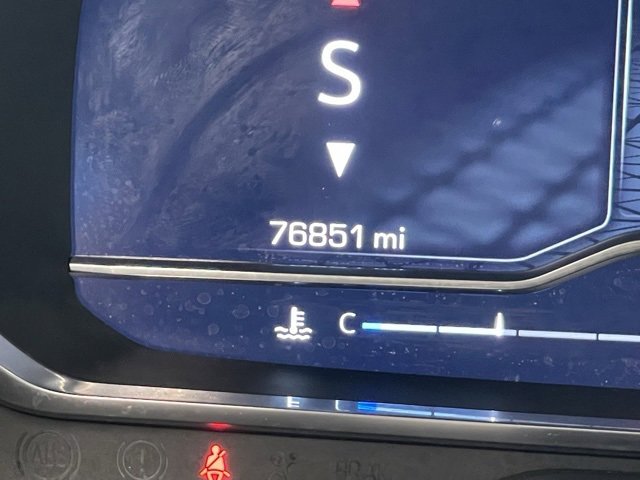2023 Gmc Yukon SLT photo 22