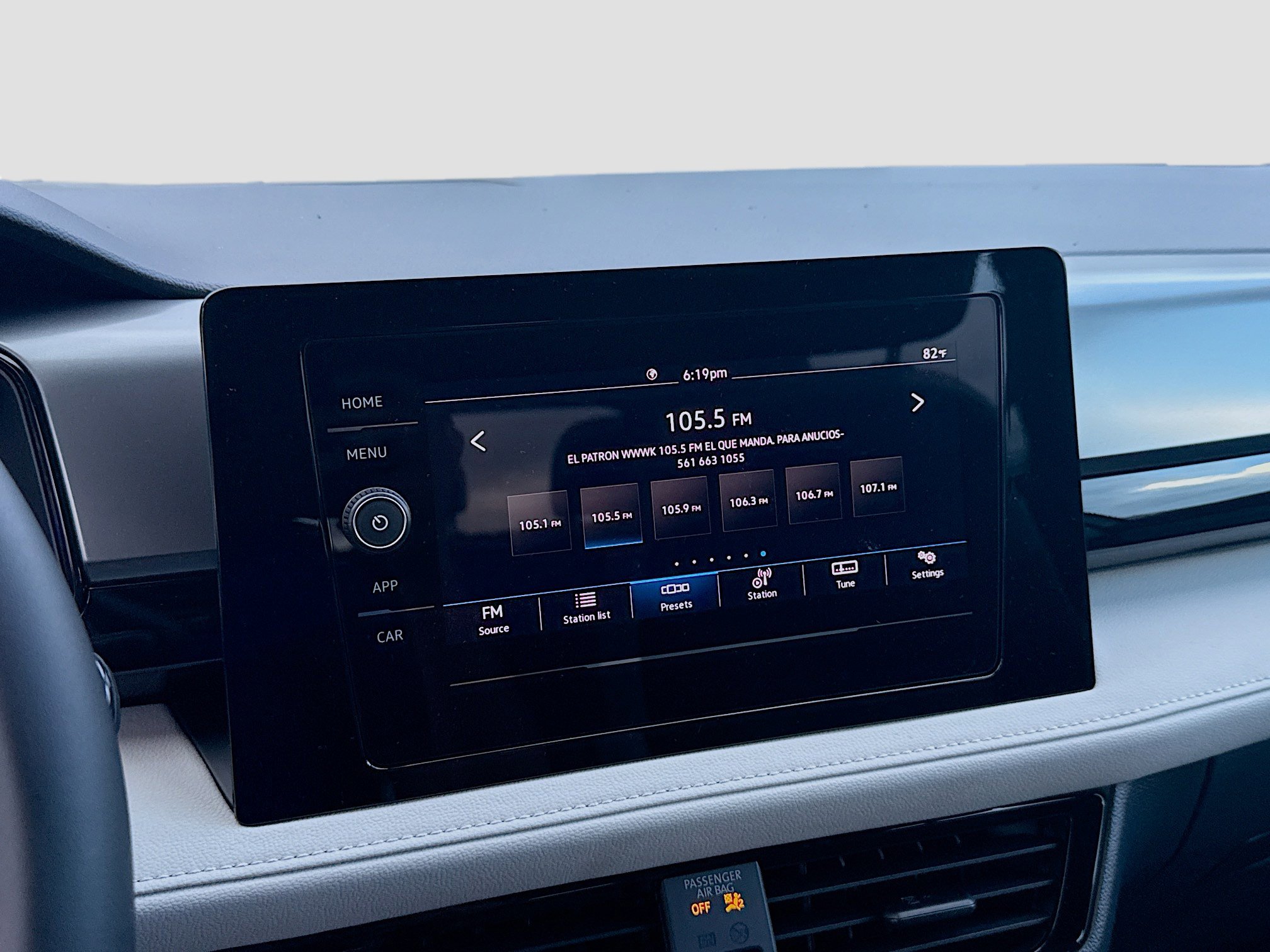 2025 Volkswagen Taos S photo 3