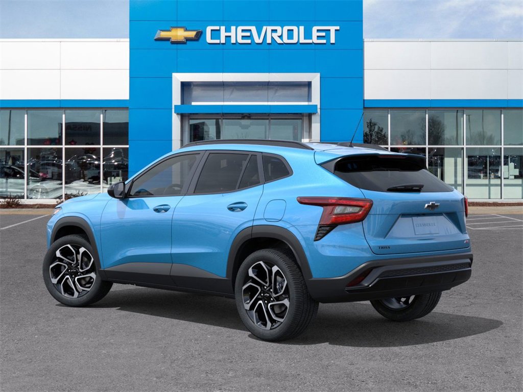 2026 Chevrolet Trax photo 2