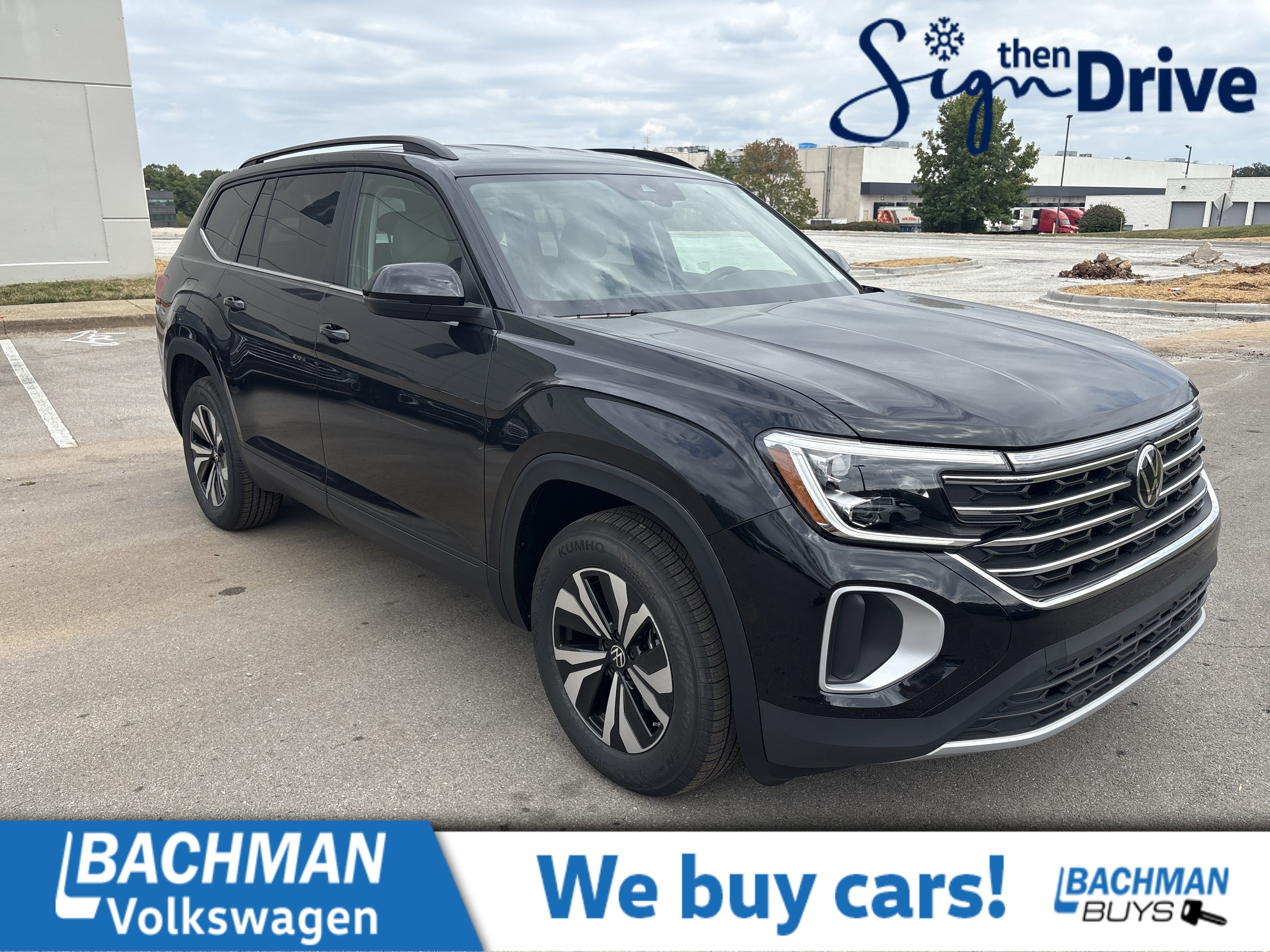 2026 Volkswagen Atlas SE's photo