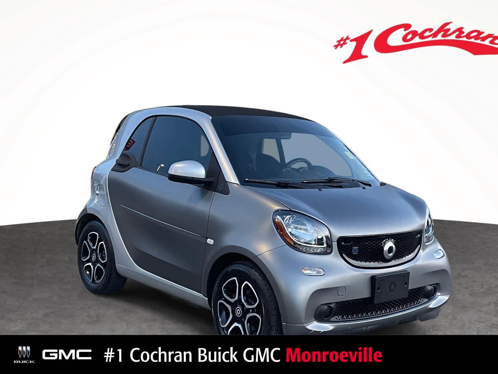 2019 smart fortwo pure's photo