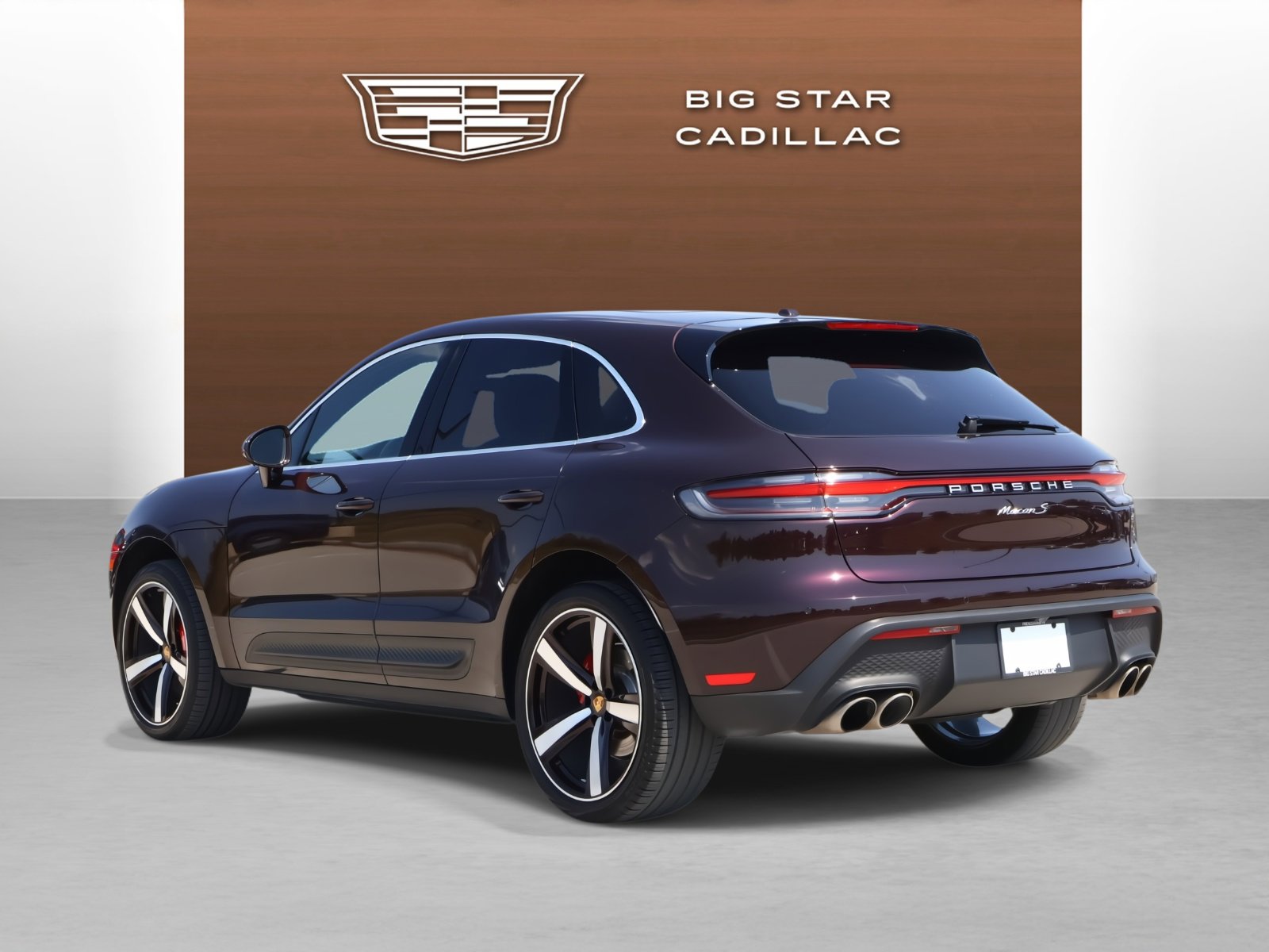 2023 Porsche Macan S photo 3