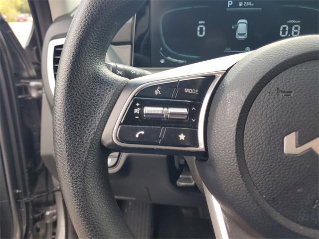 2024 Kia Seltos LX photo 14