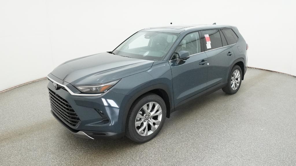 2026 Toyota Grand Highlander Limited's photo