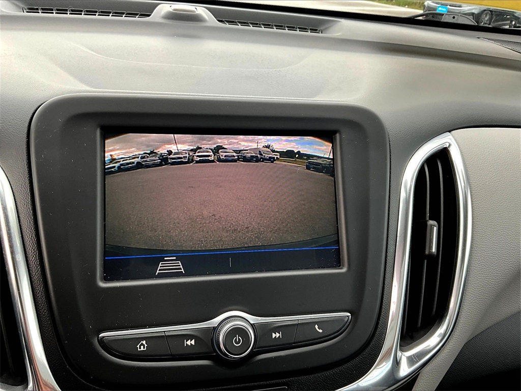 2021 Chevrolet Equinox LS photo 18