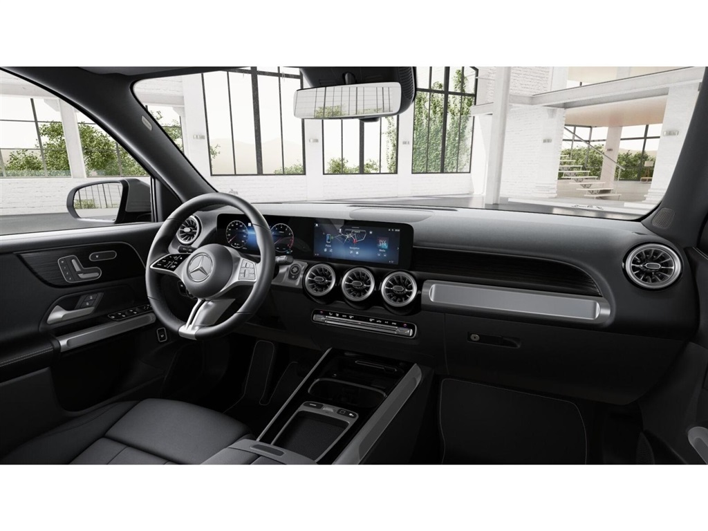 2025 Mercedes Benz GLB 250 4MATIC photo 6
