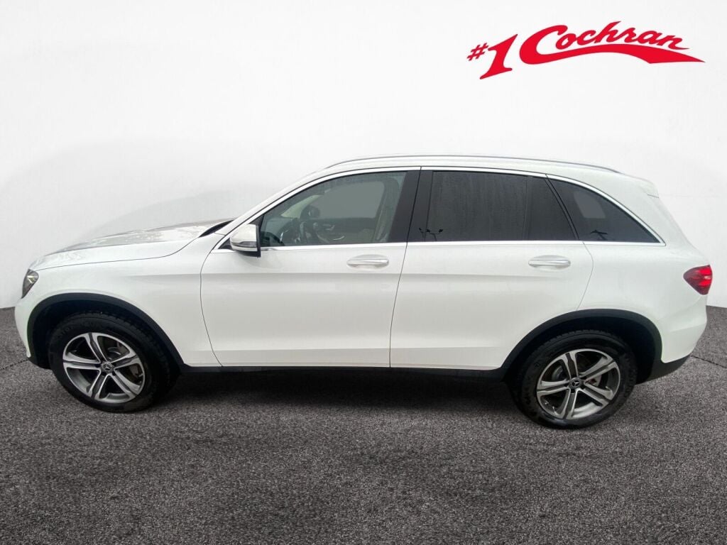 2019 Mercedes Benz GLC 300 4MATIC photo 4