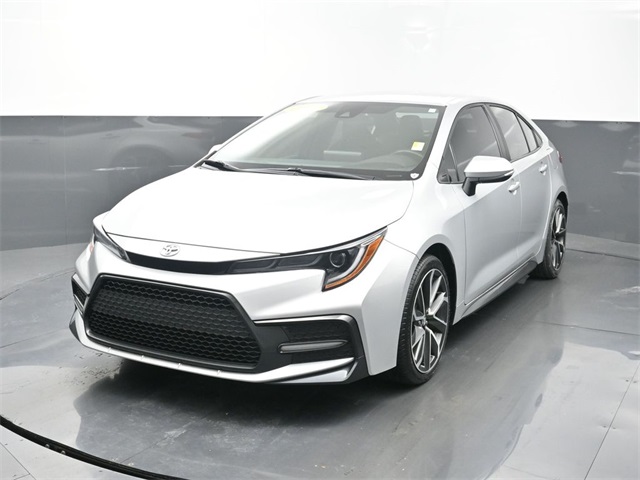 2022 Toyota Corolla SE's photo