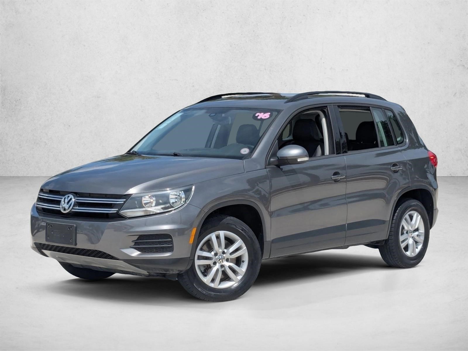 2016 Volkswagen Tiguan S